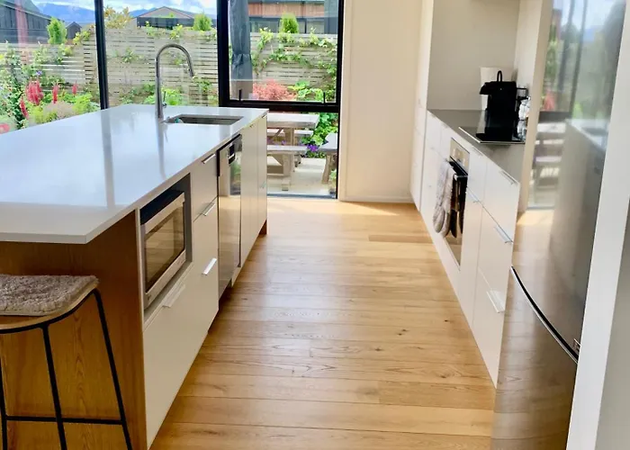 Alpine Abode Ferienhaus Wanaka